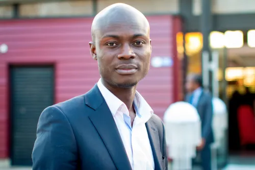 Ferdinand Tra uses SMAQ to analyze mobile service quality at Orange Côte d’Ivoire