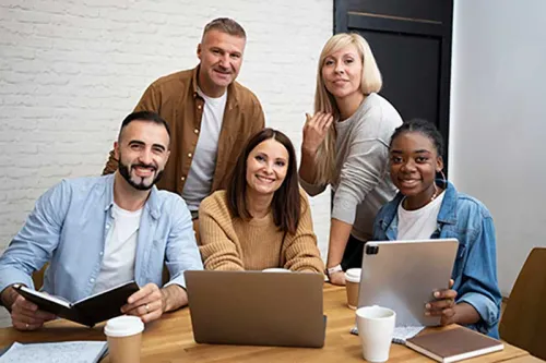 AI is reshaping telecom networks! Learn how Sofrecom supports operators in tackling the technical and strategic challenges of this transformation.