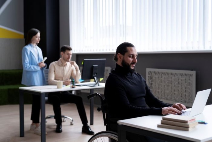 Sofrecom’s 50th anniversary in Tunis, covered by press and TV, focused on jobs and digital innovation.