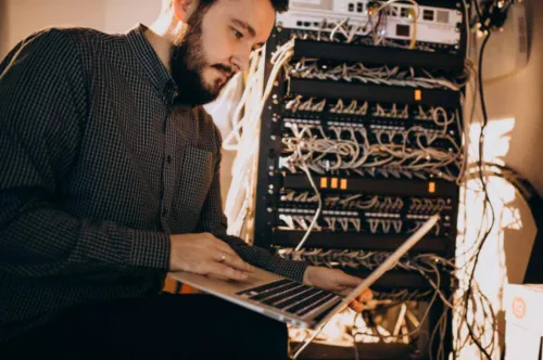 Discover how Orange's Team Connect Push-to-Talk solution ensured smooth communications for Paris 2024, improving quality and security.