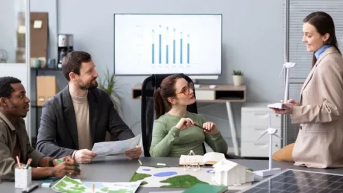 Sofrecom supports telecom operators in modeling and implementing decarbonization levers to achieve carbon neutrality by 2030-2040.