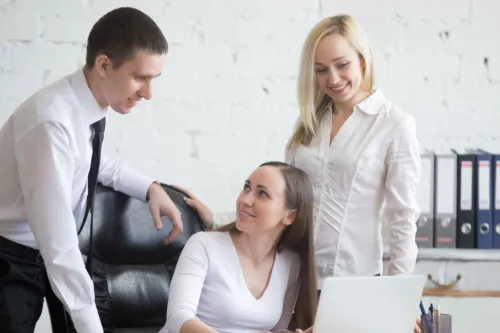 Discover how Sofrecom supports its clients in their digital transformation through tailored project management training.